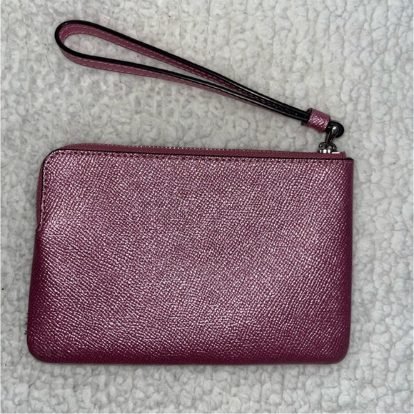Coach Metallic Pink Leather Wristlet - Picture 2 of 5
